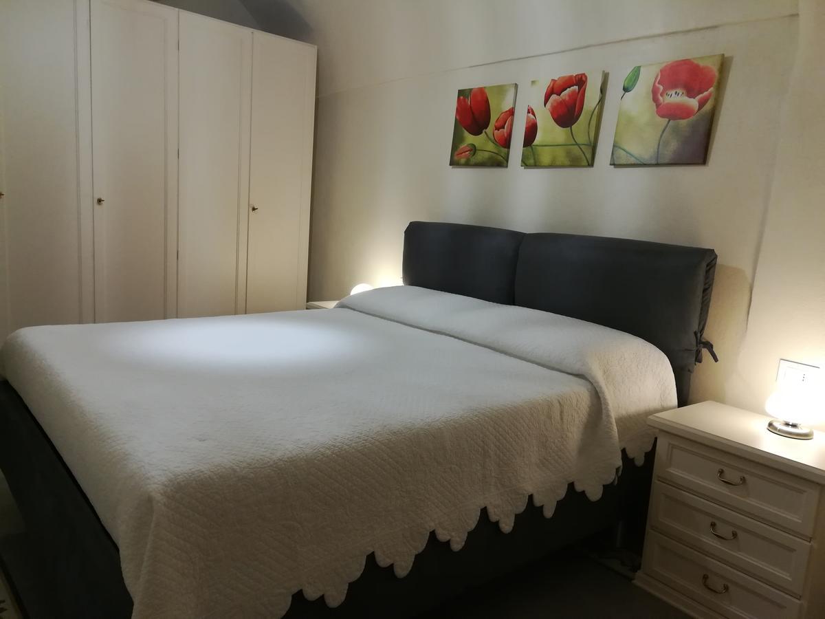 B&B I Girasoli Dolceacqua Exterior foto
